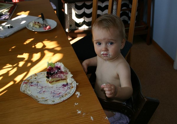 Frida fyller 1 år