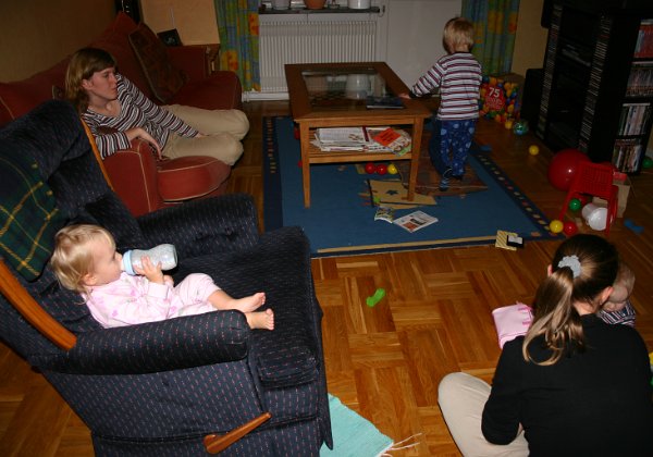 Blandade bilder Letstigen innan inflyttning, besök i Bålsta, Ultraljud Linnea