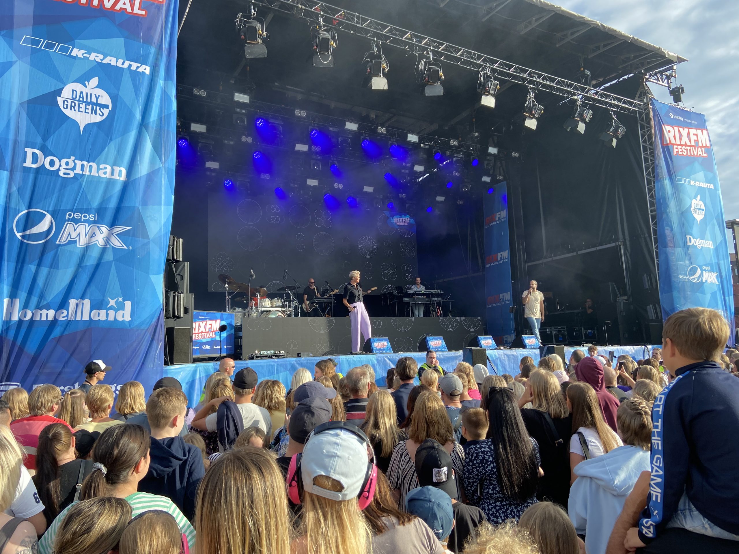 2522281D-485D-4624-A369-EC58DDB28344