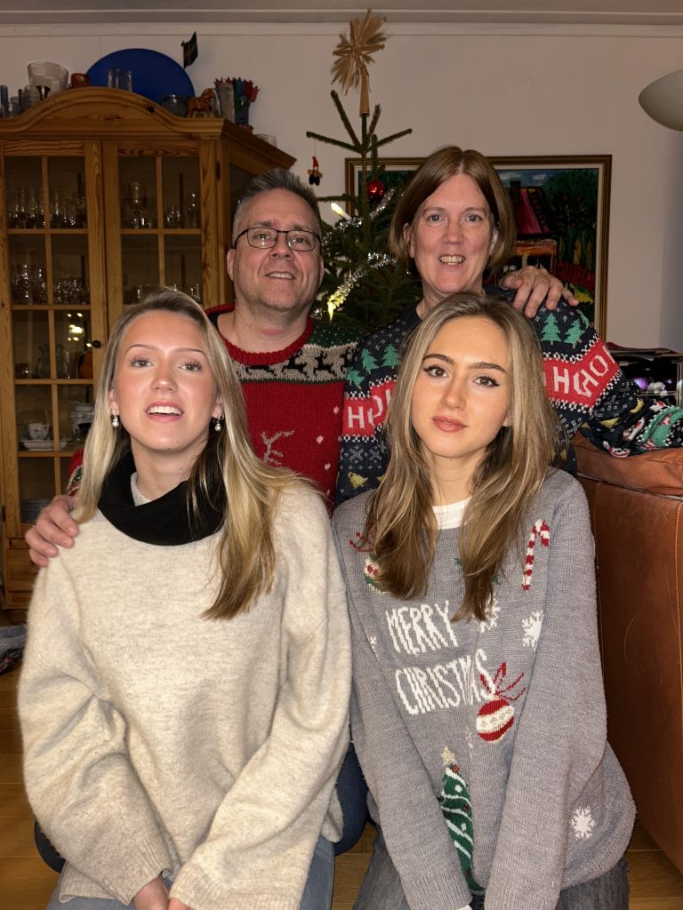 24-12-24 17-18-35 3302