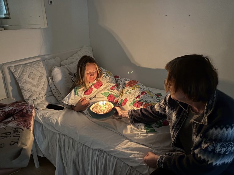 25-04-20 10-00-41 0257