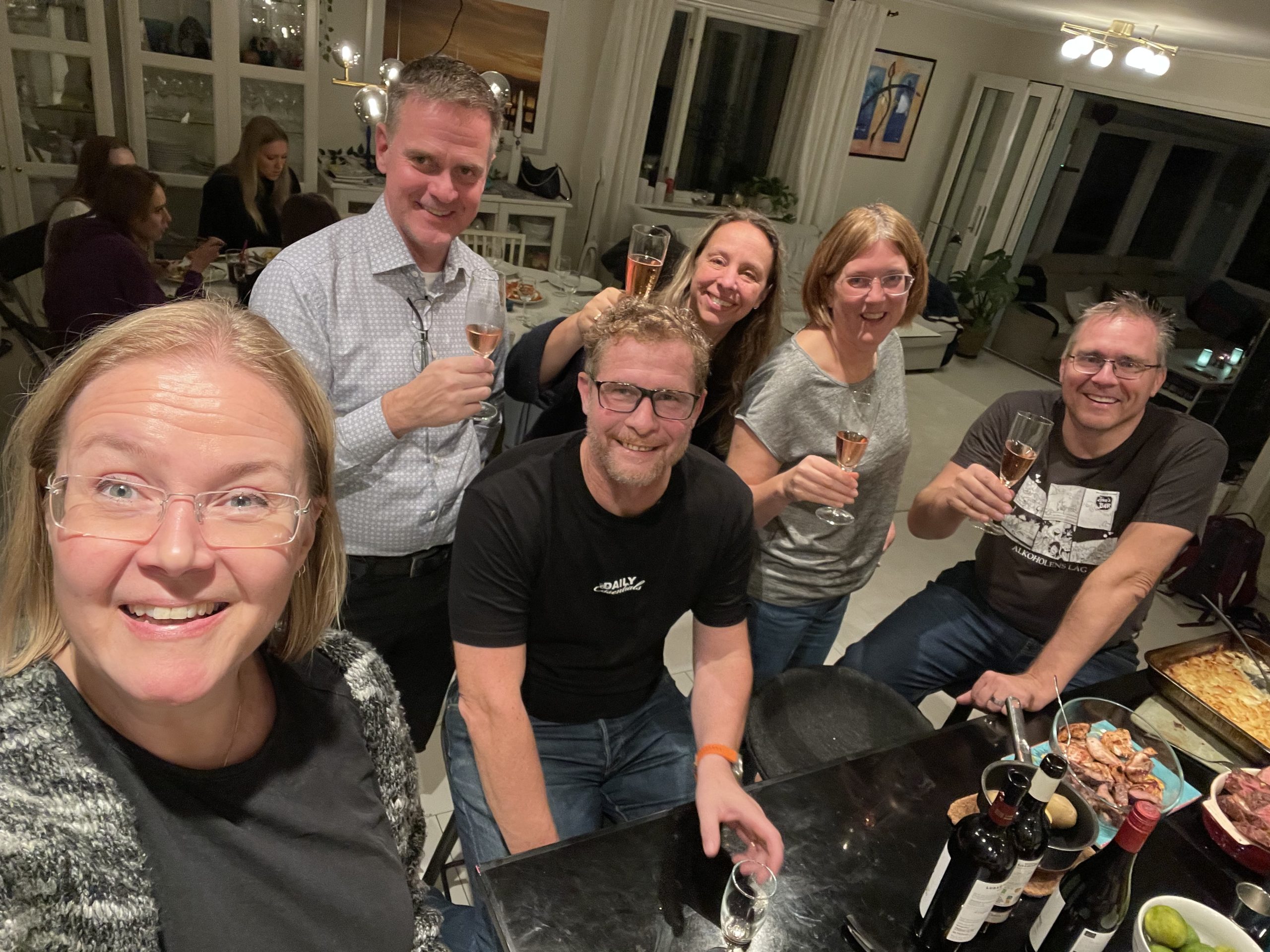 25-10-04 18-44-42 9485