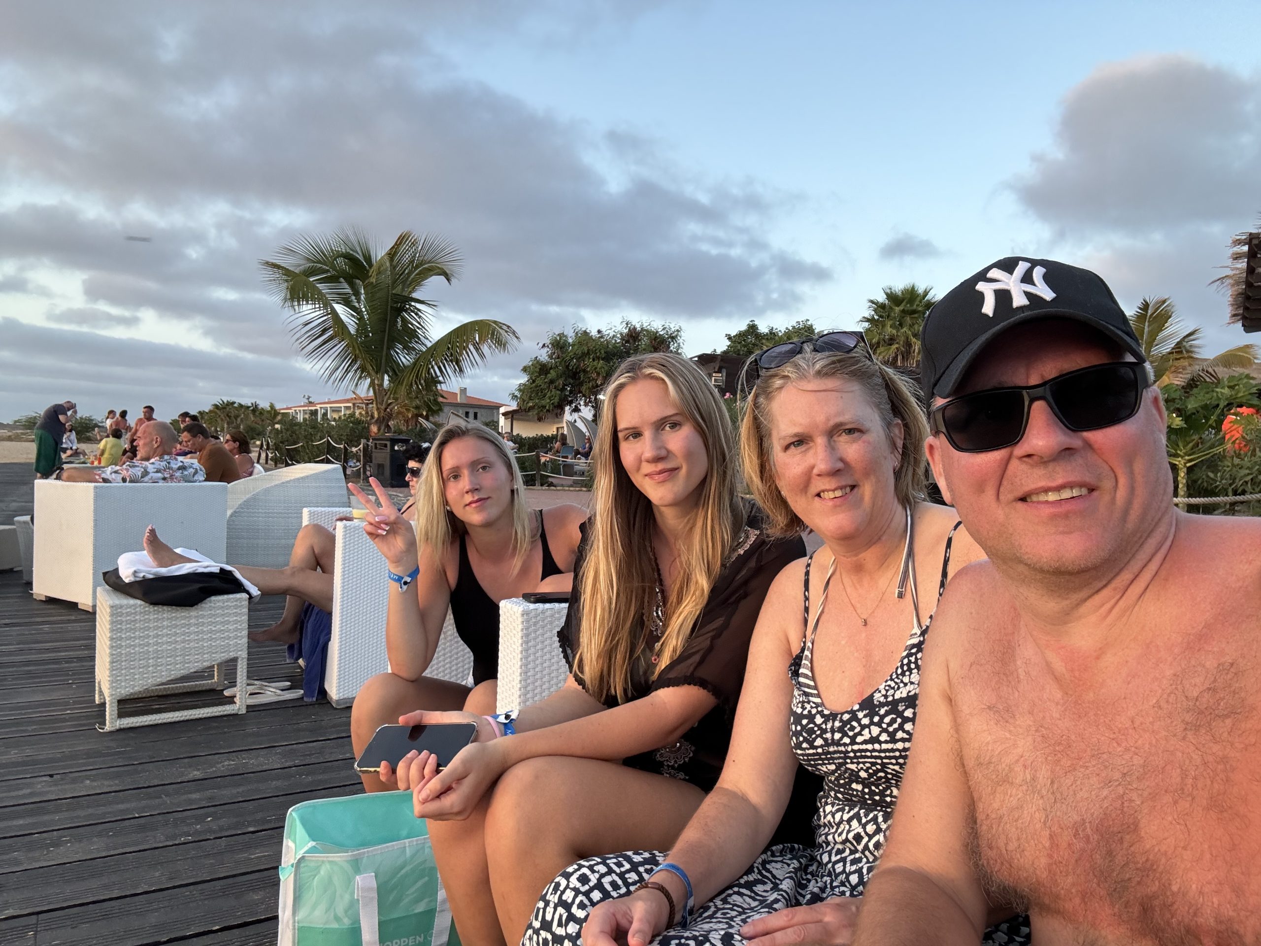 25-10-31 19-48-34 1722