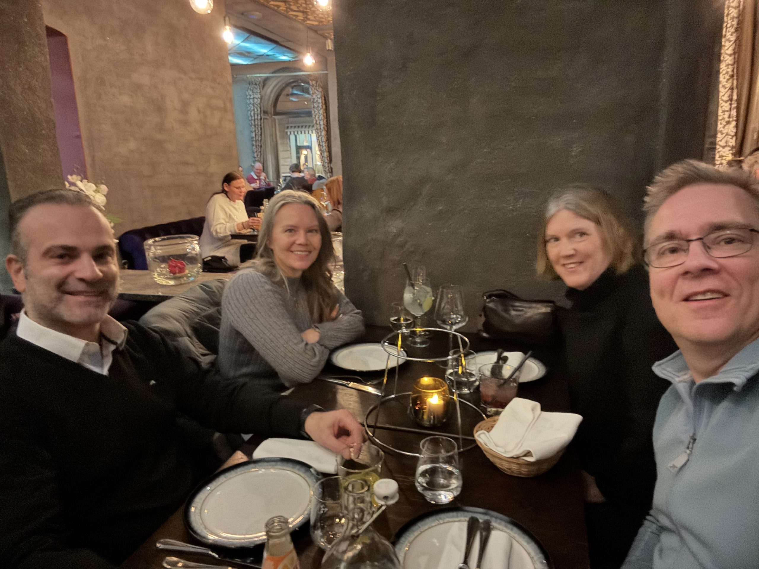 26-01-24 19-05-27 2476