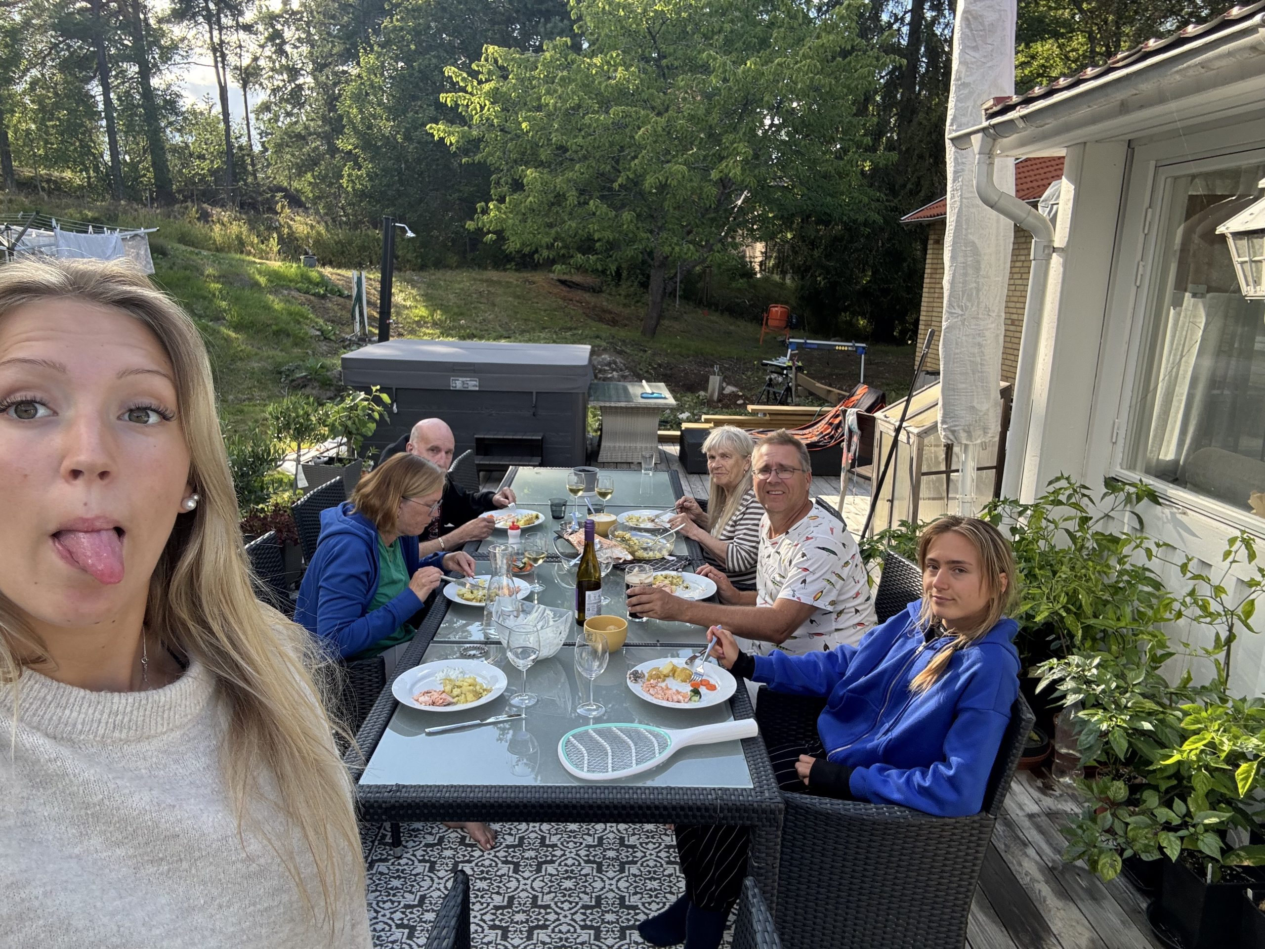 26-07-23 18-22-44 3918